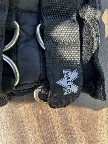 Set Of Two VALEO Adjustable Ankle Weights Belts - photo 3