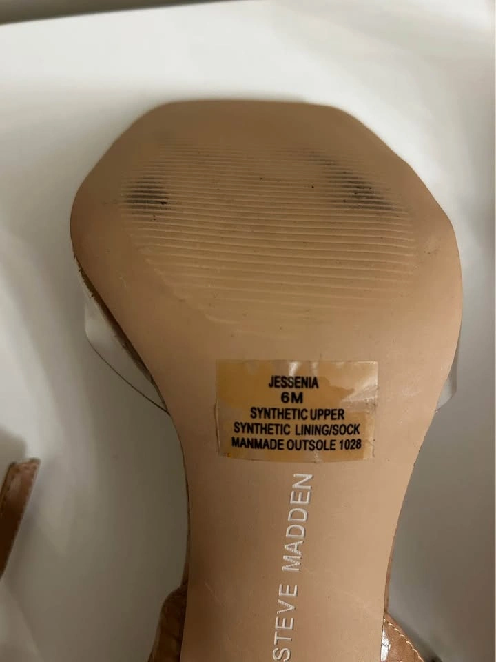 Nude heels with plastic strap / size 6 - photo 4