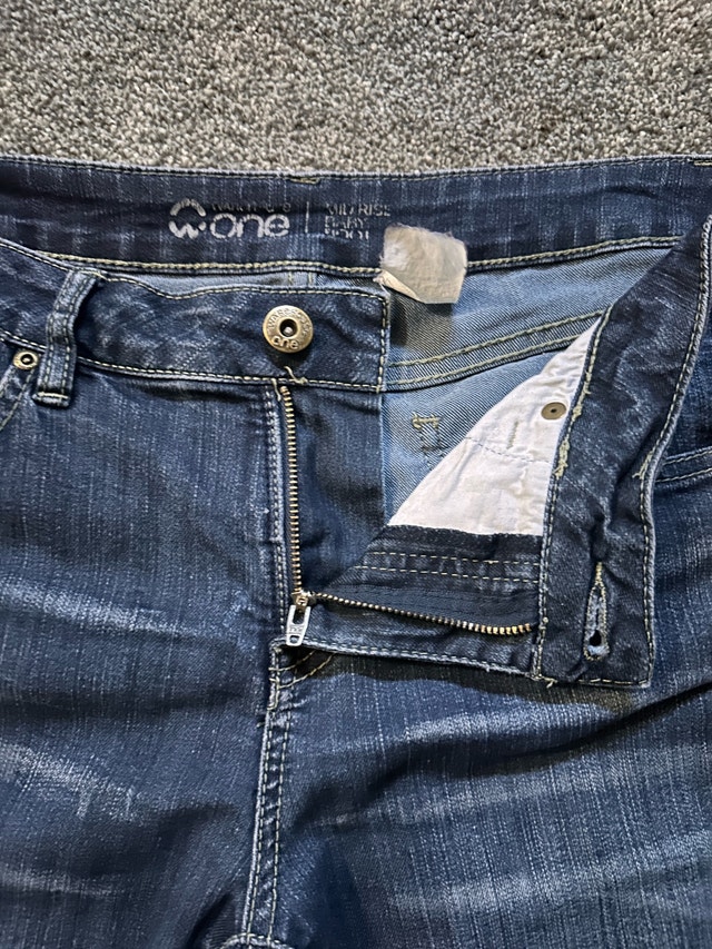 woman’s warehouse bootcut jeans size 31 - photo 4
