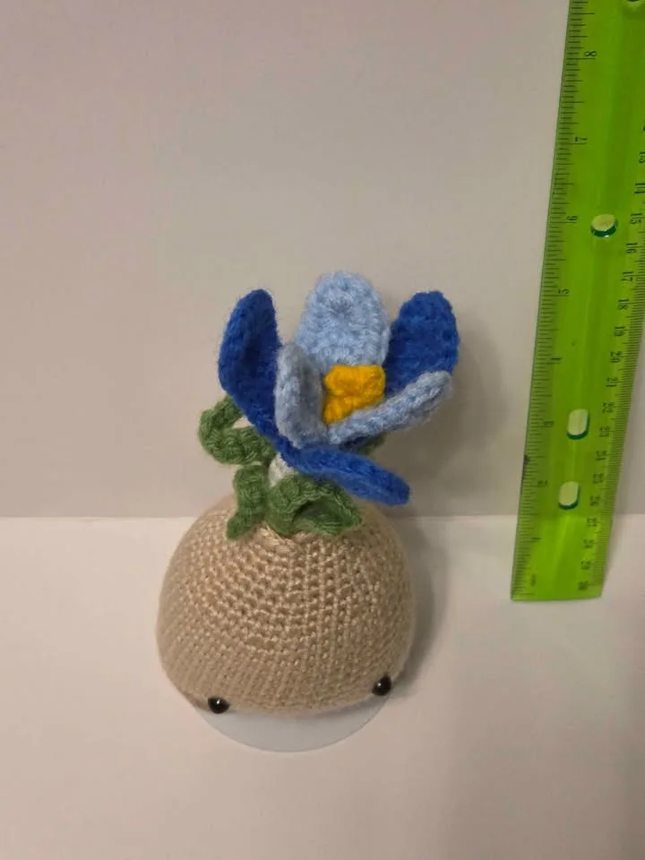 Flower Character Amigurumi Crochet image indicator(2)