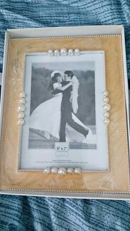 Gold with Pearl and Silver Bead Wedding Photo Frame *New in Box*