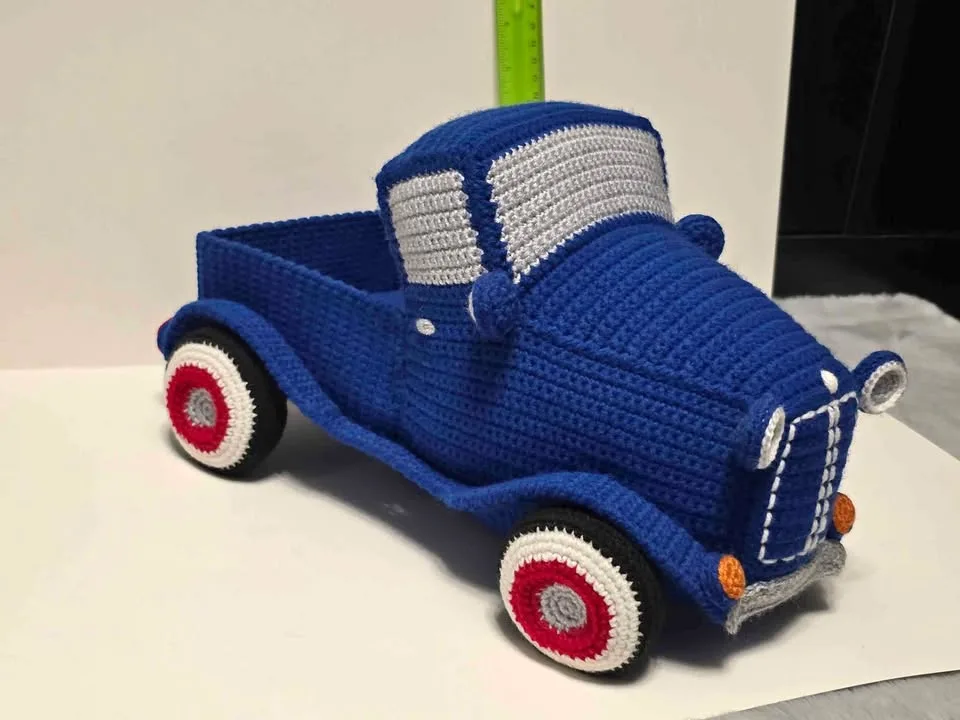 Truck Amigurumi Crochet thumbnail
