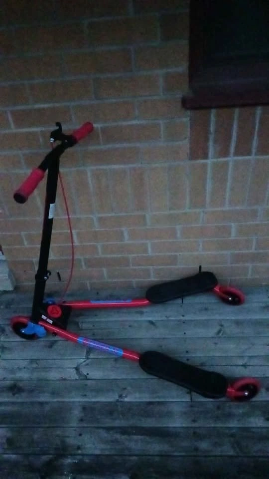 Fliker A3 Wiggle Scooter - photo 4