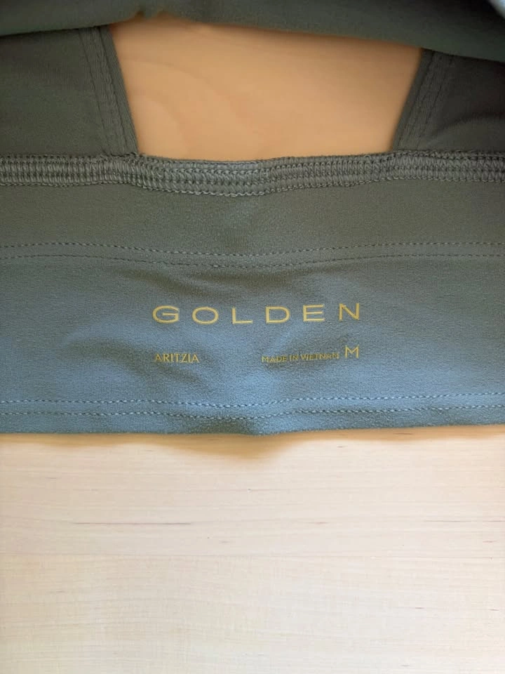 Golden by Aritizia Workout Set - photo 4