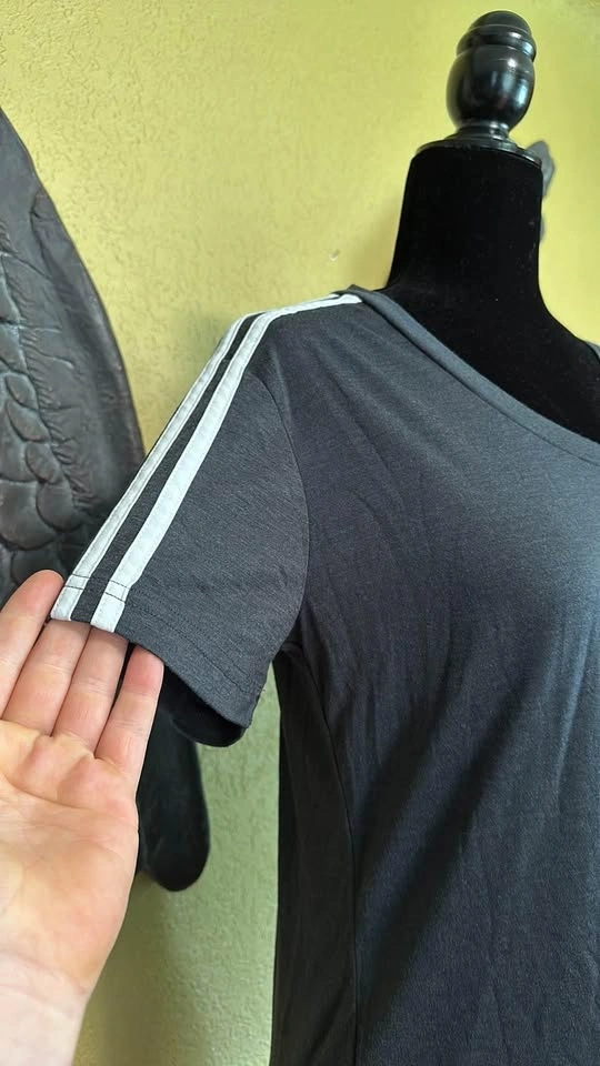 Adidas Tee Shirt - photo 3