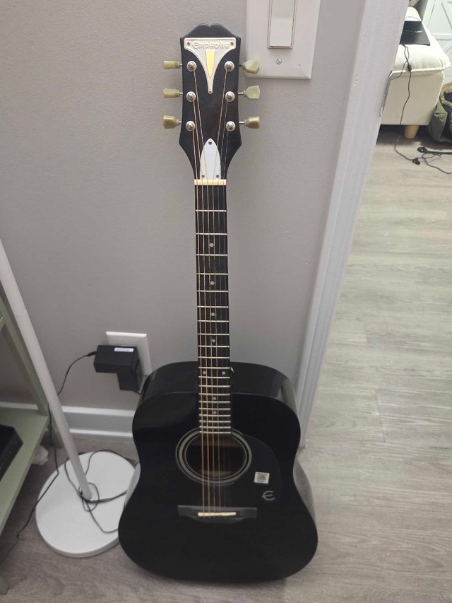 Epiphone acoustic guitar starter pack