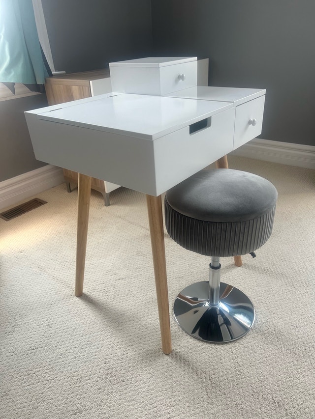 furniture for sale
