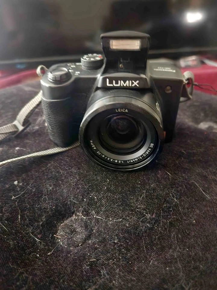 Panasonic Lumix DMC-FZ5