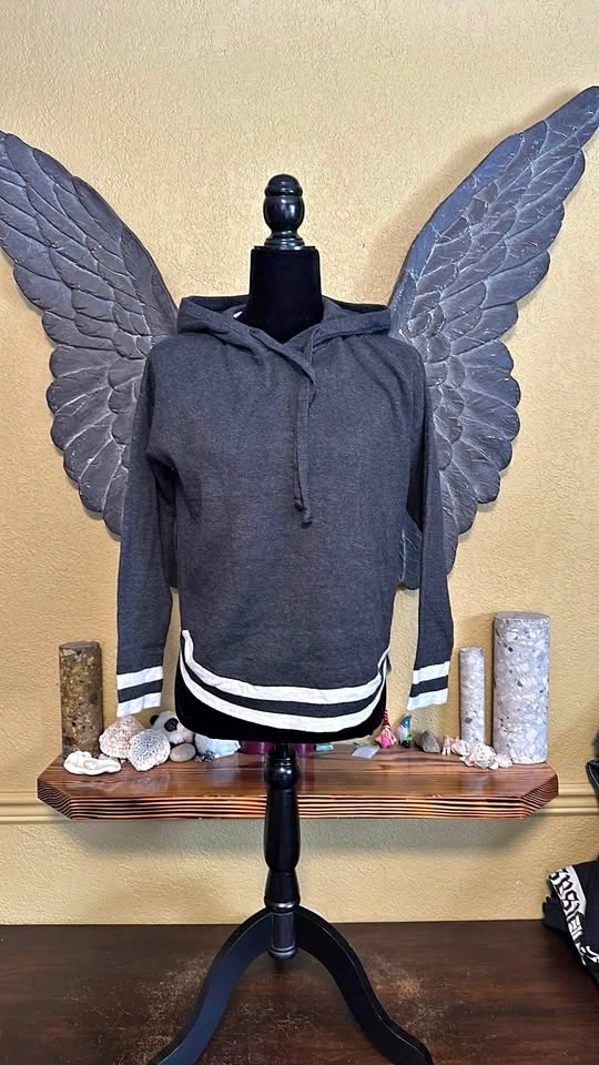 Rachel Zoe Pull Over Sweater