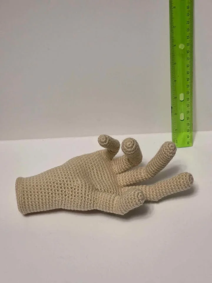 "Thing" Amigurumi Crochet image indicator(3)