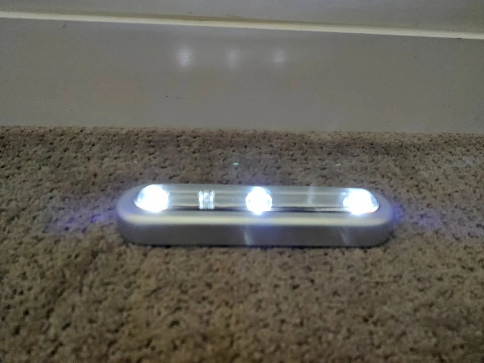LED Under Cabinet Lighting Dot It Linear Swivel Light Bar