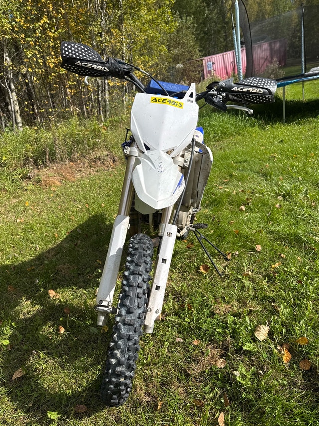 2011 Yamaha YZ 85 - photo 5