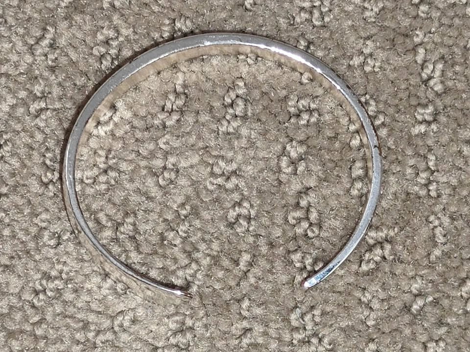 Minimalist Silver Glossy Open Bracelet - 2-1/4" - photo 5