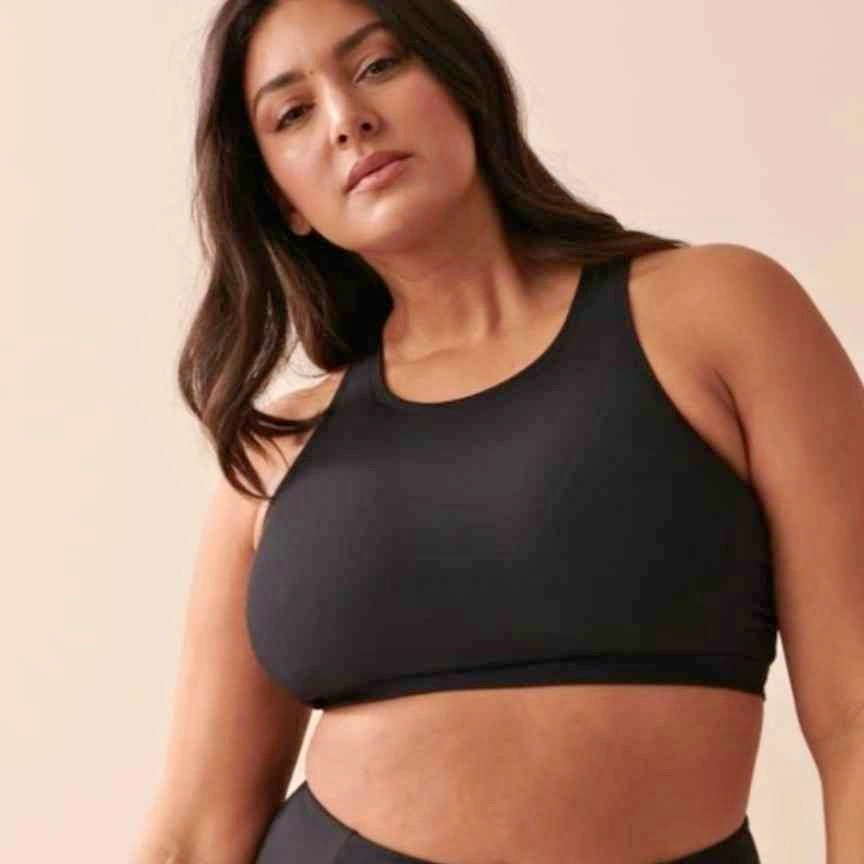 La Vie En Rose - Textured High Neck Bikini Top