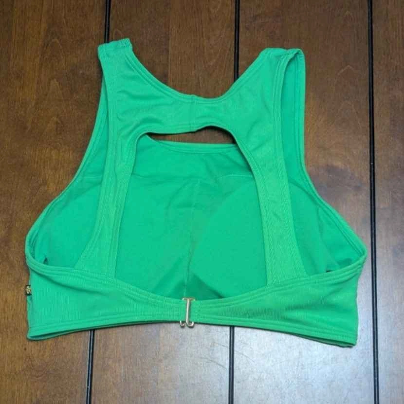La Vie En Rose - Textured High Neck Bikini Top - photo 4