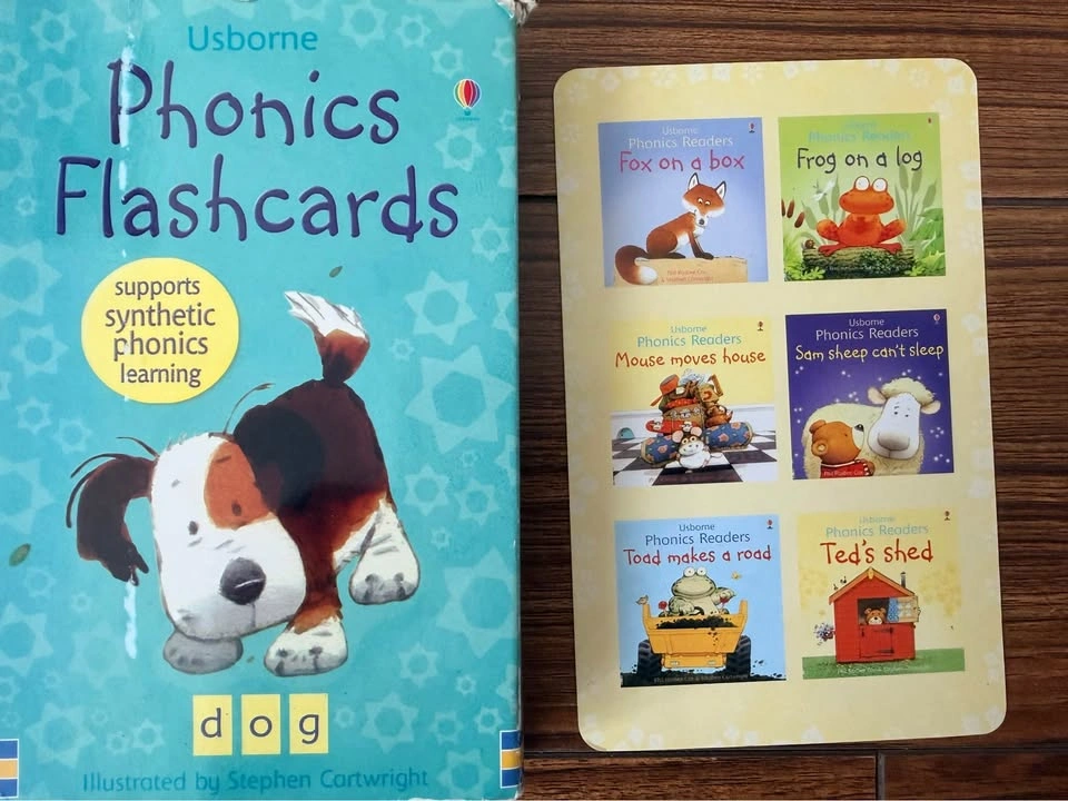 Usborne Phonics Readers + Flashcards - photo 3