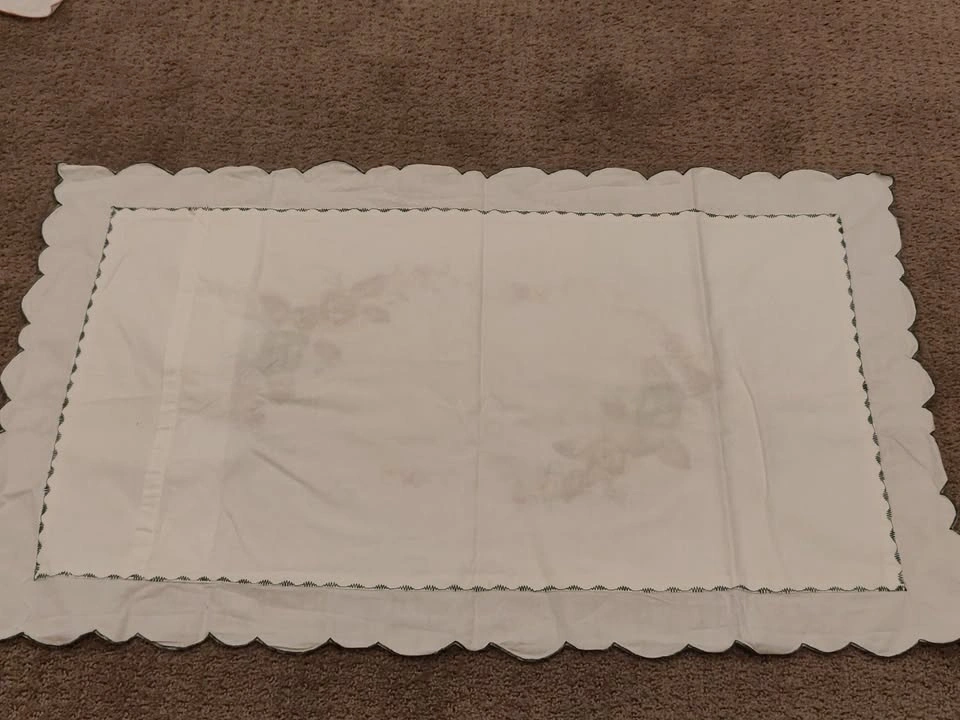 Embroidered Pillow Sham / Cover - 4 Shams - photo 3
