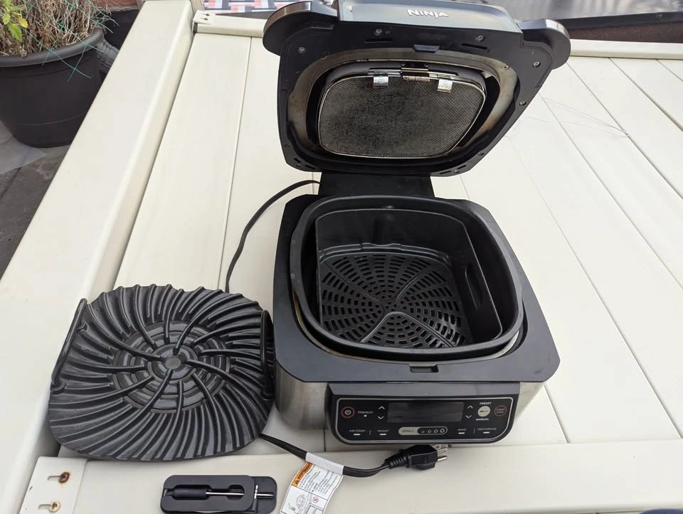 Ninja Foodi Smart 5-in-1 Indoor Grill & Air Fryer - photo 2