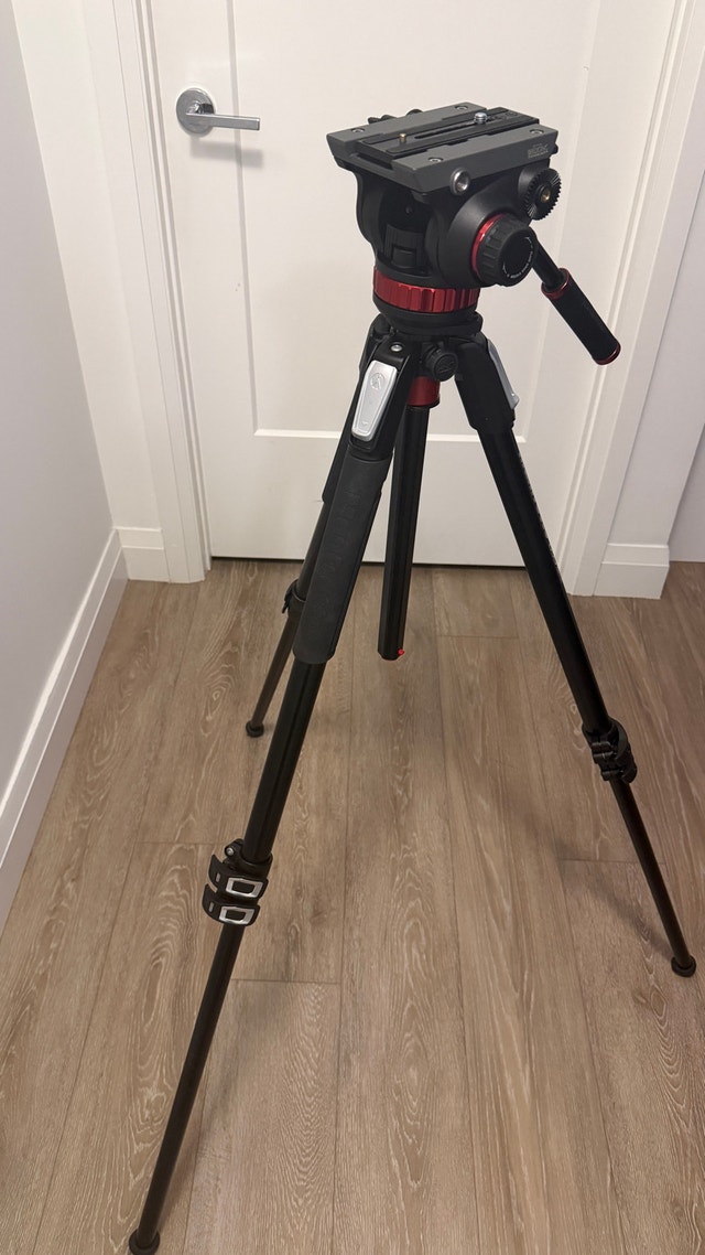 Manfrotto 055 Pro Tripod with video head (055XPRO3) - photo 5