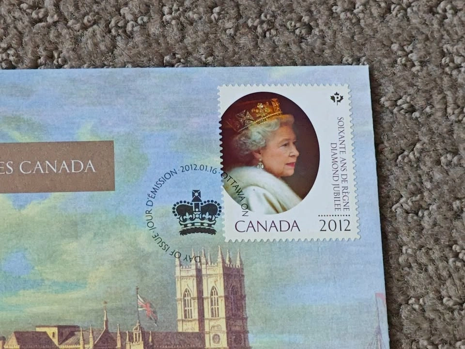 FDC - 2012 Queen Elizabeth II Diamond Jubilee First Day Cover - photo 2