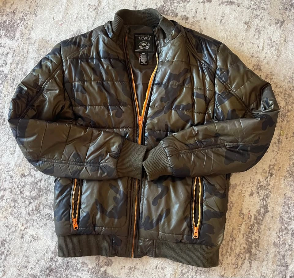 Men's Jacket and Vest Bundle - Burton, Buffalo, Zara, Joe Fresh - photo 2