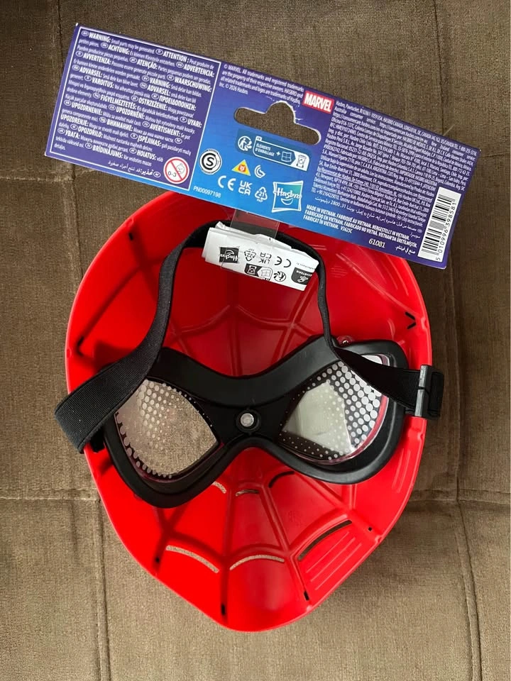 Spiderman Mask Ages 5+ - photo 2