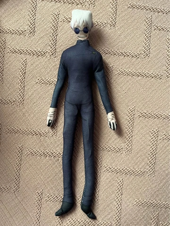 Satoru Gojo Soft Posable Plush - photo 2