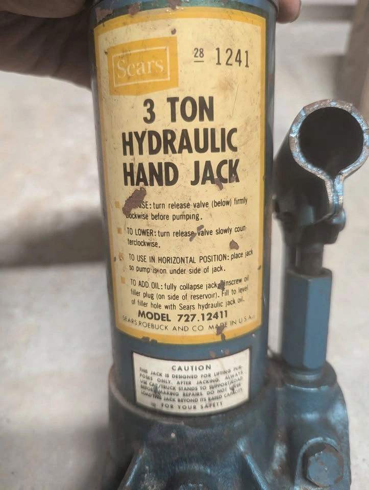 Vintage Sears 3-Ton Hydraulic Bottle Jack - Model 727.12411 - photo 2