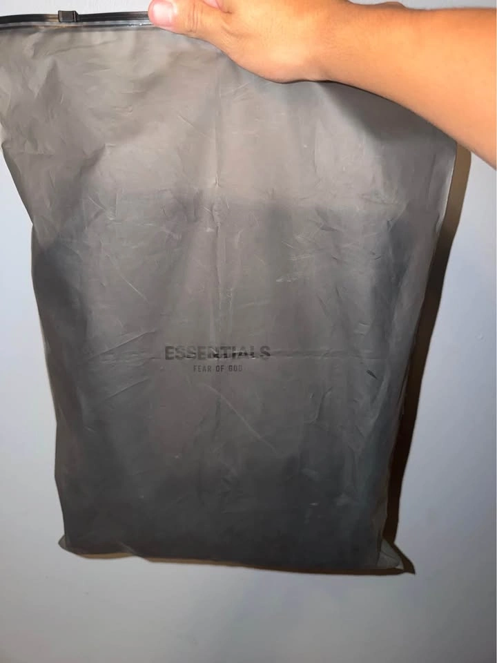 Fear of God Essentials shorts Brand new - photo 3