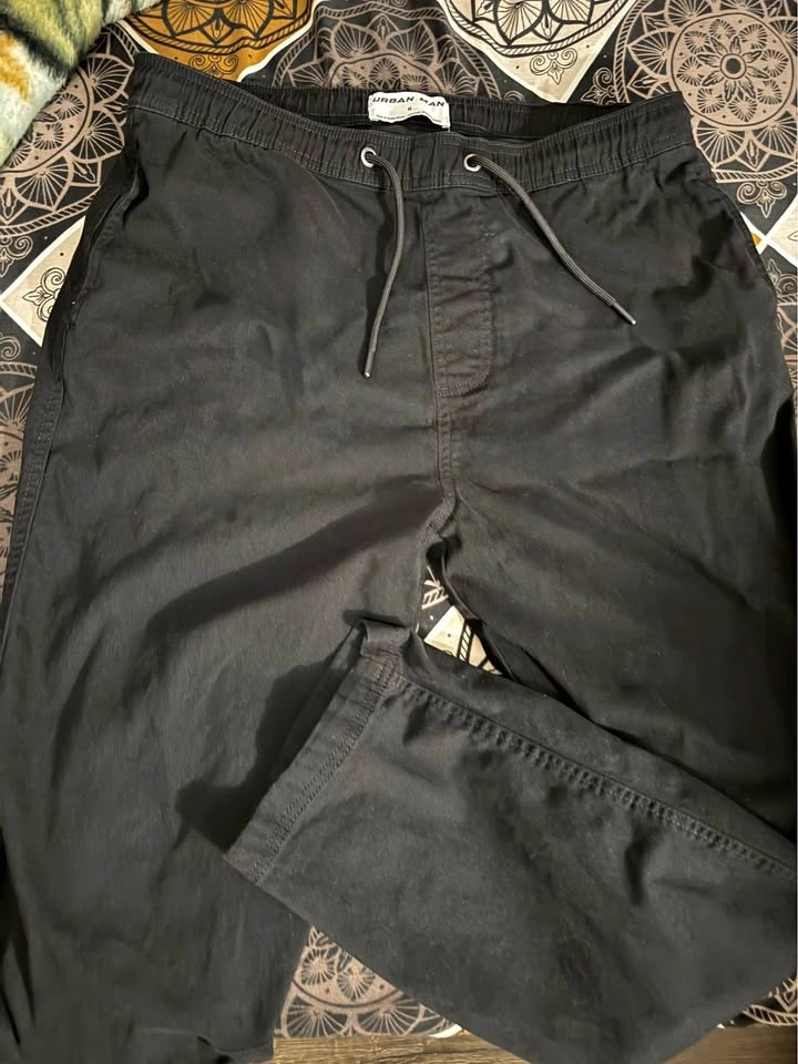 Black cargo trousers pants