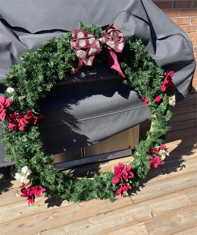 Huge 44” Christmas Wreath w Poinsettias & Bow