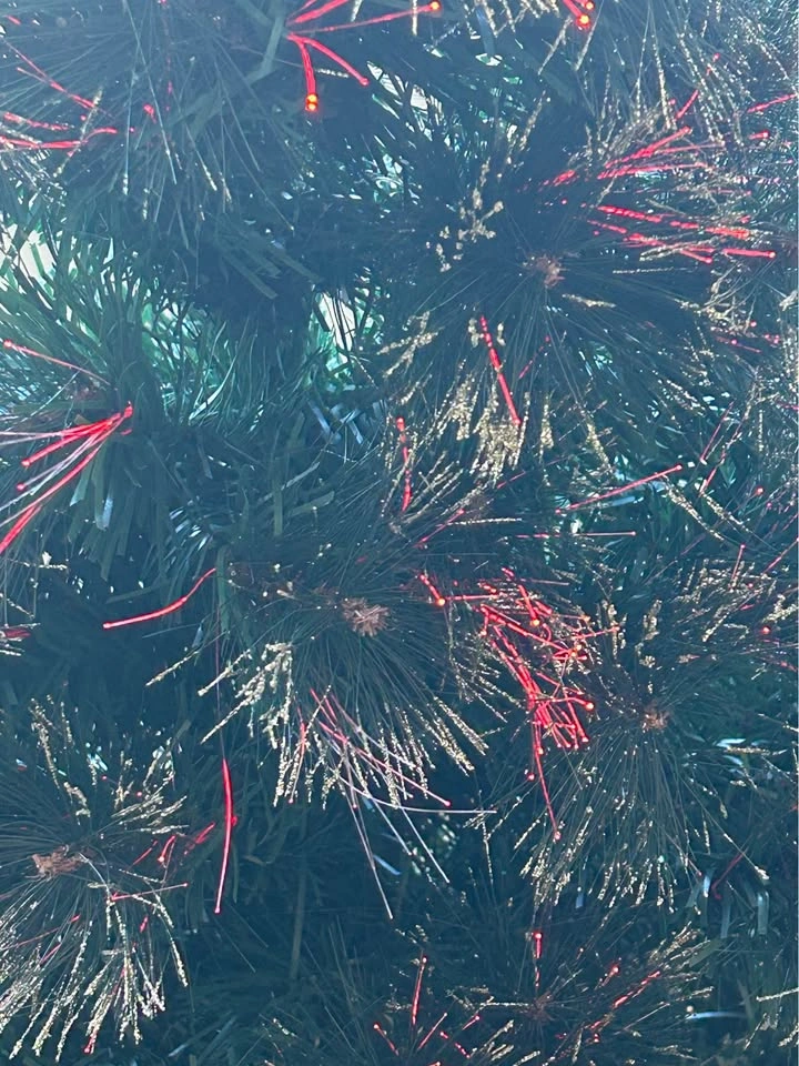 NOMA 4ft LED Fiber Optic Christmas Tree - photo 2