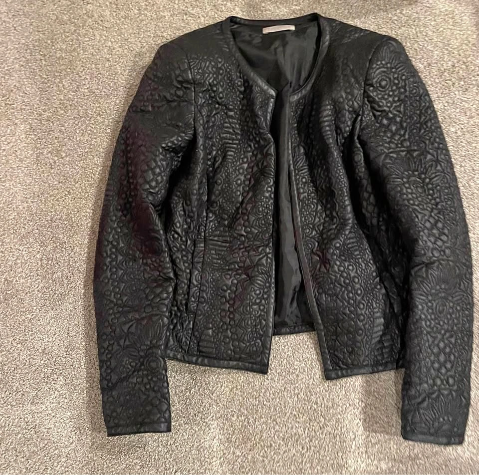 Black quilted jacket, women’s 6