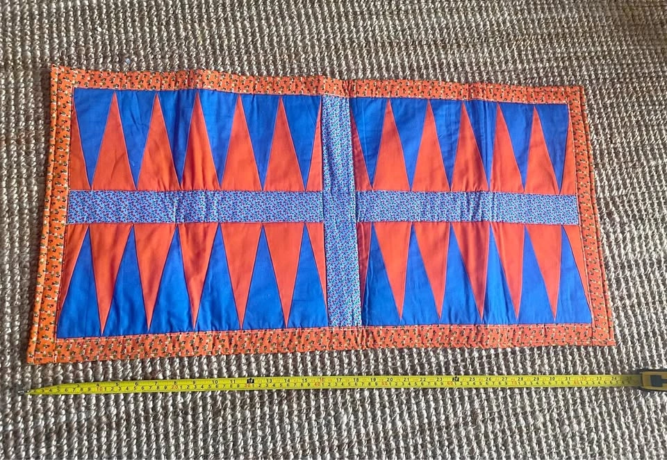 Beautiful 34“ quilted piece