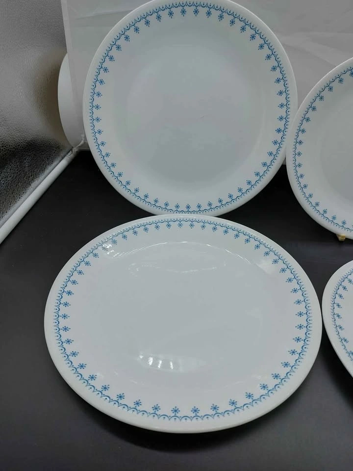 Corelle Snowflake Garland Partial Dinnerwear Set Of 4 - photo 3