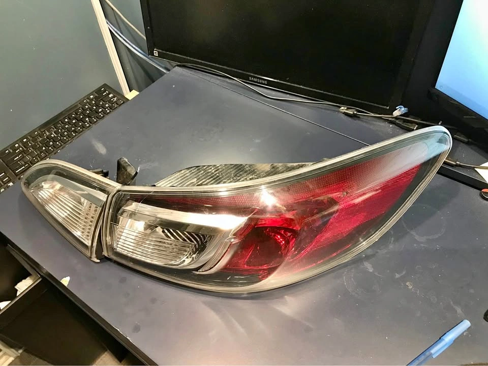 OEM Mazda 3 Passenger Side Tail Light Assembly