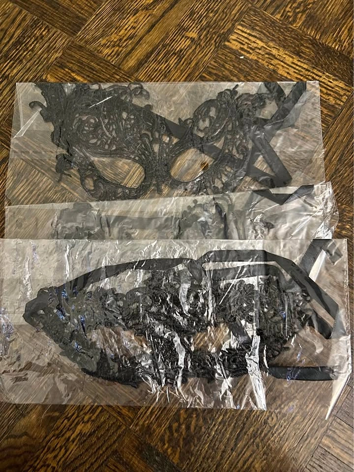 Black Lace Masquerade Masks Halloween