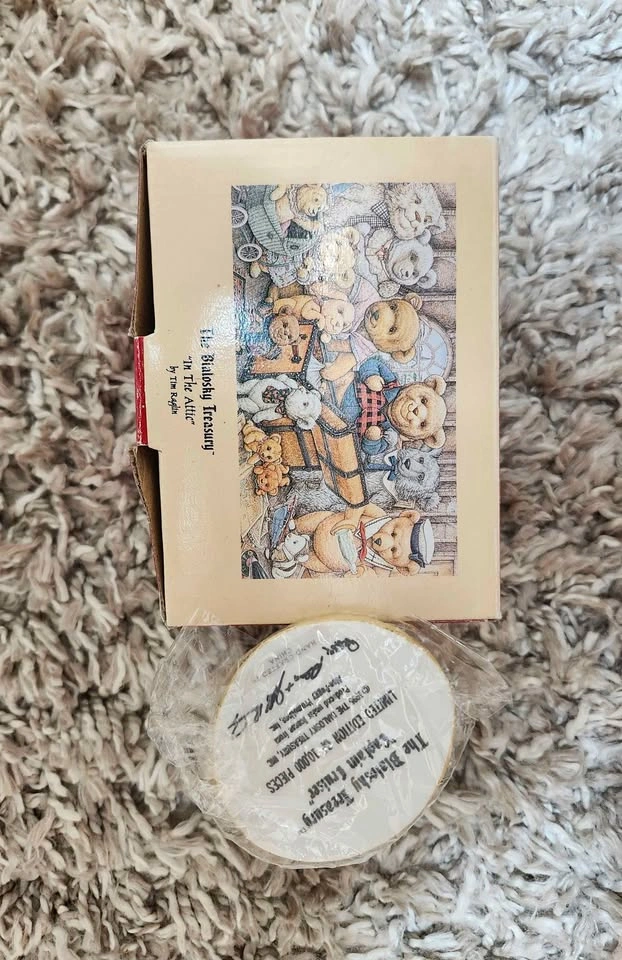 🐻 The Bialosky Treasury "🧸 In The Attic" Bear Figurine - photo 2
