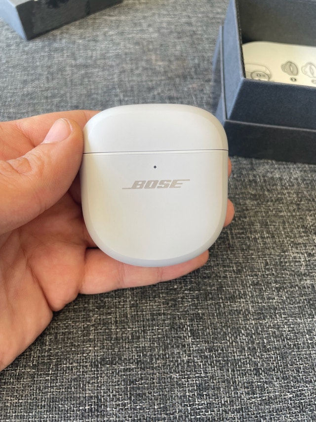Bose QuietComfort II Earbuds - photo 2