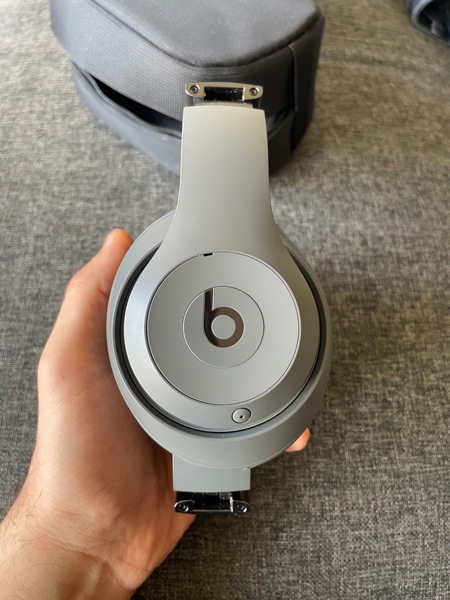 Beats Solo 4/Studio 3 Headphones - photo 2