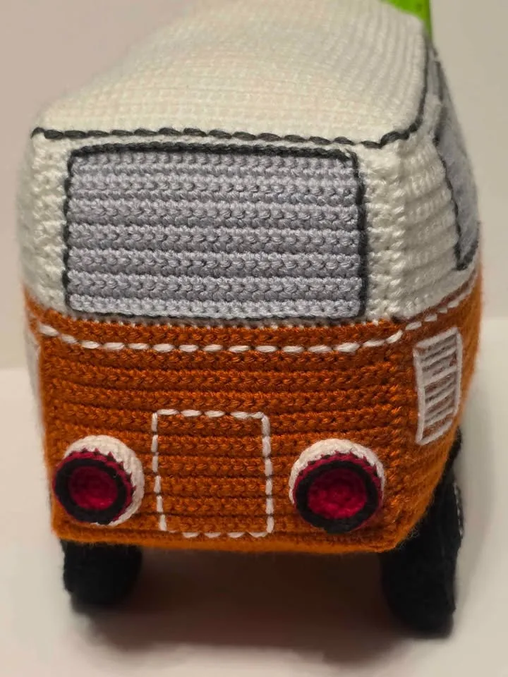 Volkswagen Van Amigurumi Crochet image indicator(6)