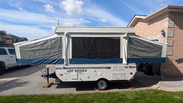 2011 Jayco Sport tent trailer - photo 2