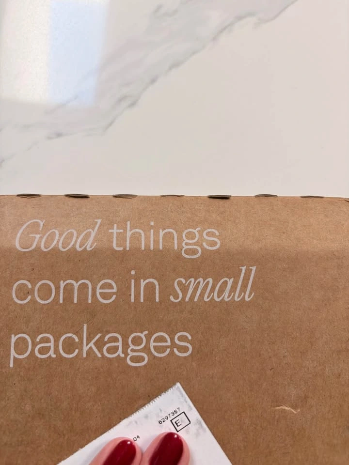 Brand new Oura Ring 4 - Size 8 - photo 4