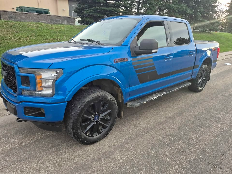 2019 Ford F-150 XLT Sport FX4 - photo 2