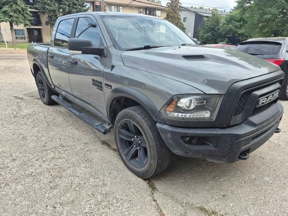 2022 Ram 1500 Classic Crew Cab - photo 3