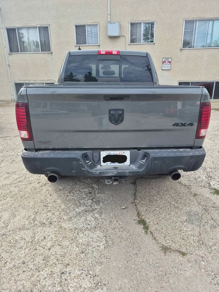 2022 Ram 1500 Classic Crew Cab - photo 4