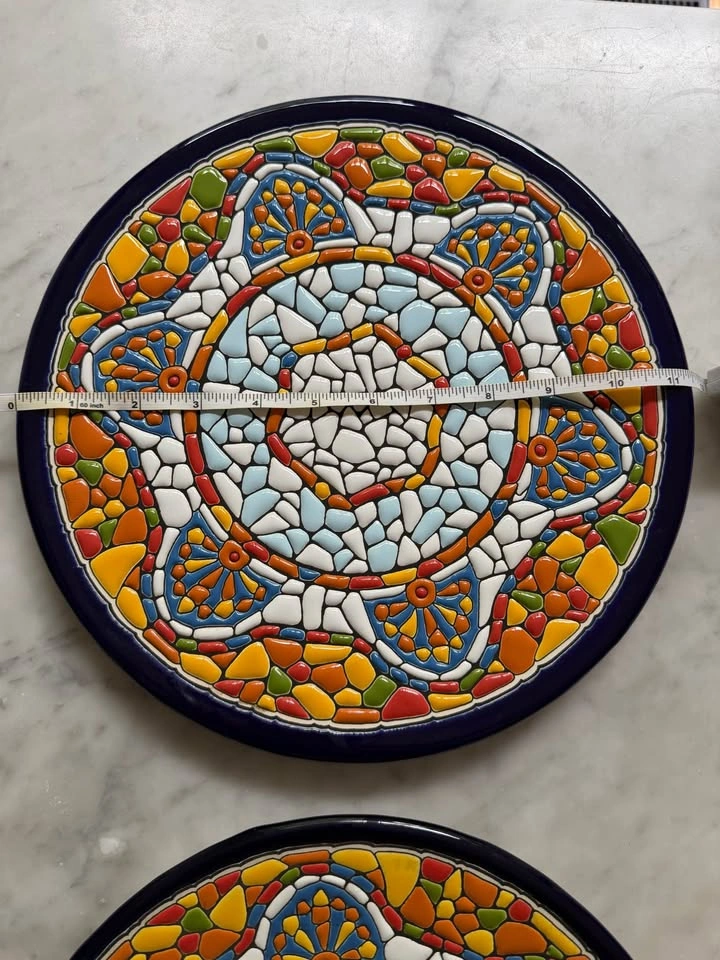 Pair of 11.5” Spanish Gaudí mosaic wall plates - photo 4