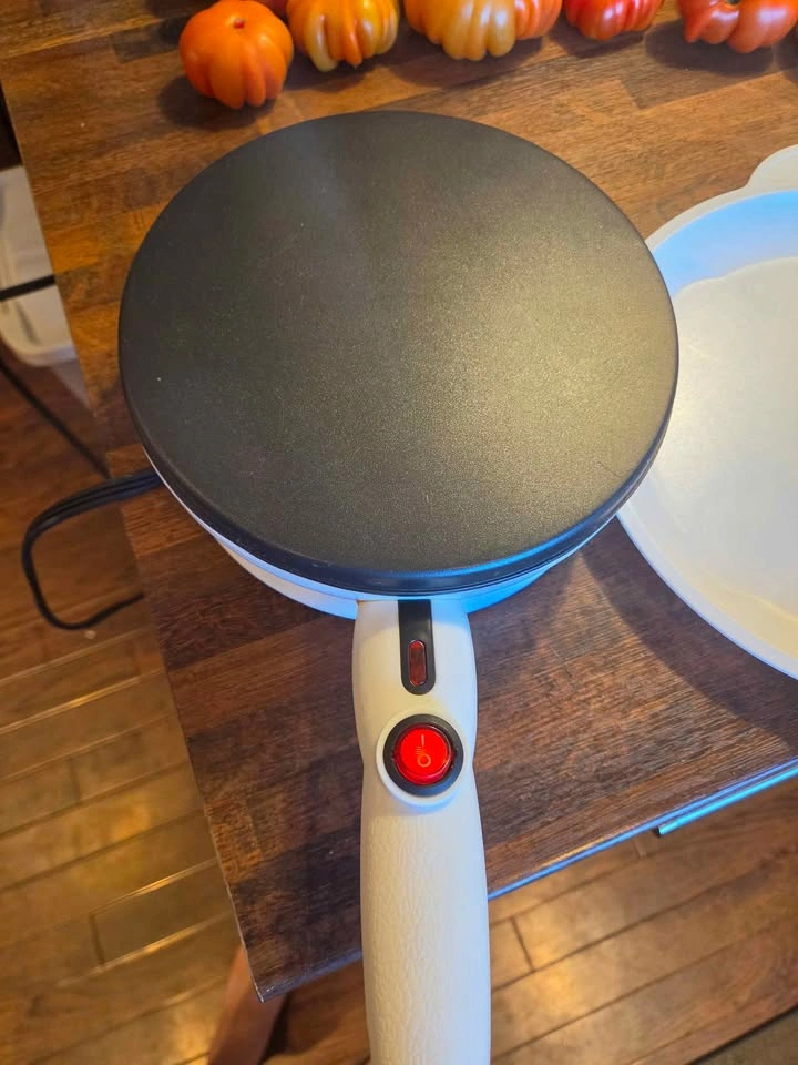NutriChef Electric Crepe Maker - photo 2