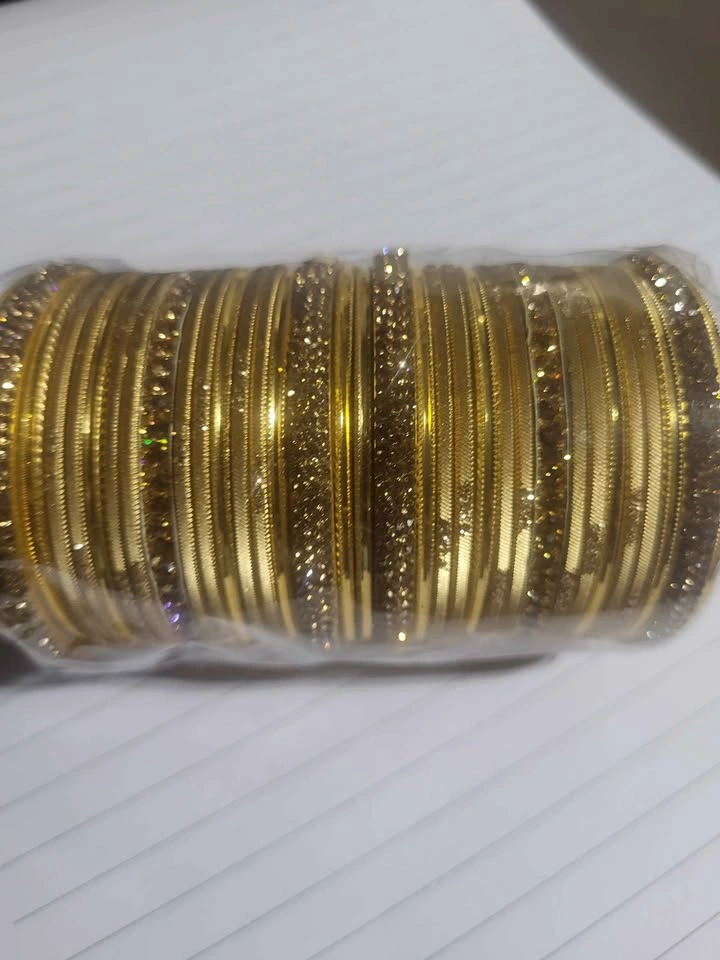 Gold-Colored Bangle Set - photo 2