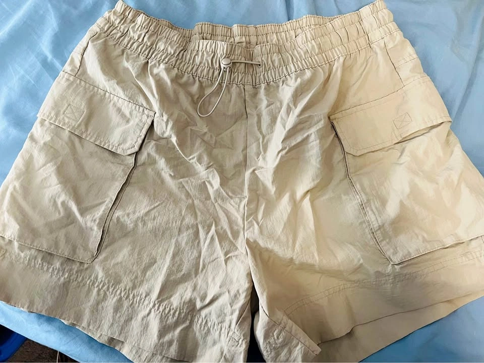 Old Navy Active Quick-Dry Cargo Shorts